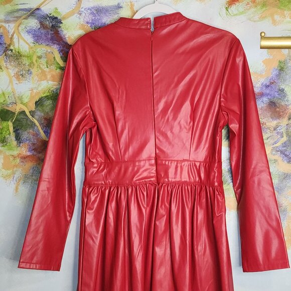 StyleWe Red Faux Leather Long Sleeve Midi Dress With Keyhole Neckline - Picture 8 of 10